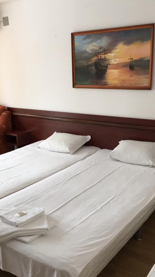 Royal Hostel Варна Екстер'єр фото